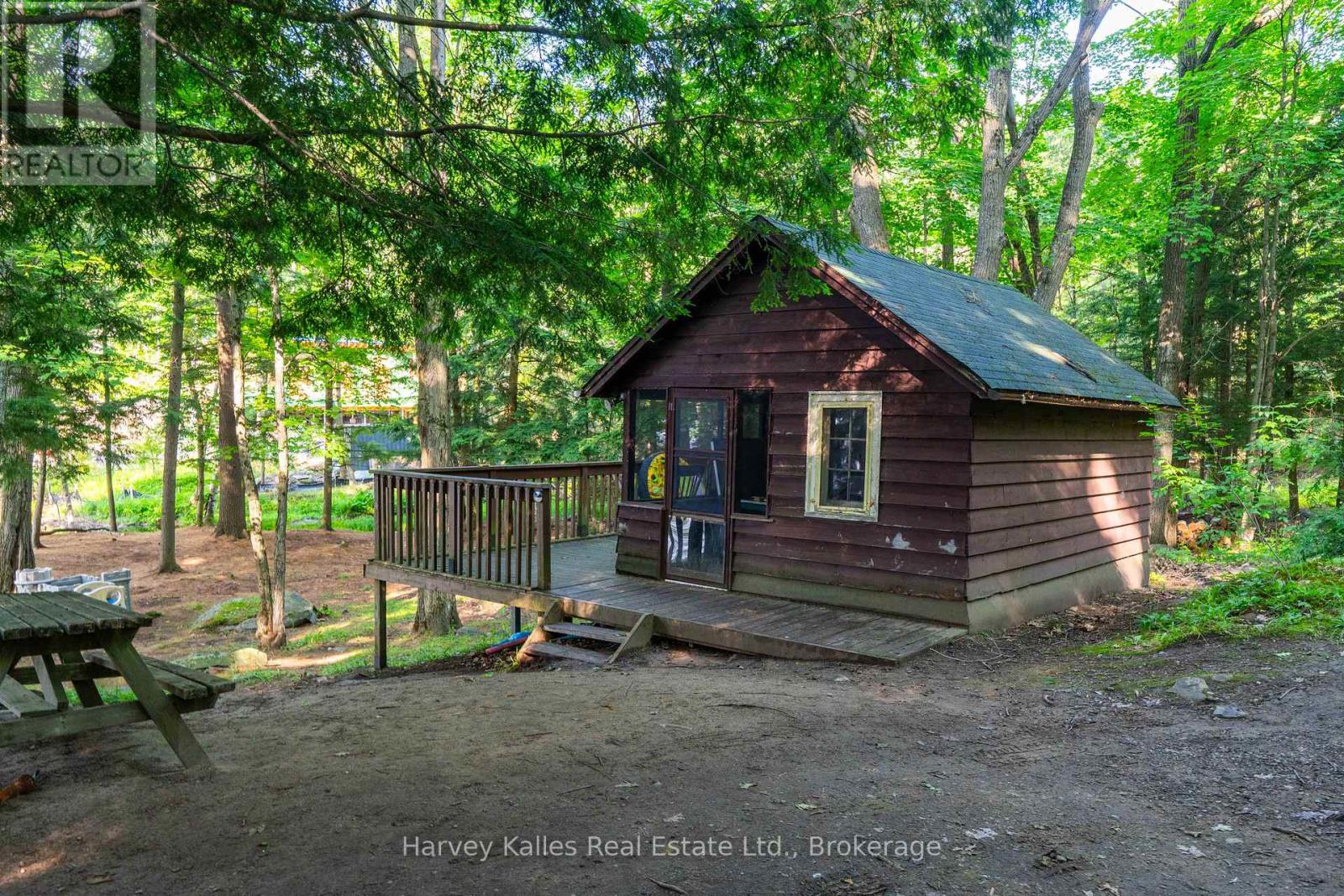 4 - 1254 Barlochan Road, Muskoka Lakes, Ontario  P1P 1R2 - Photo 9 - X12264878