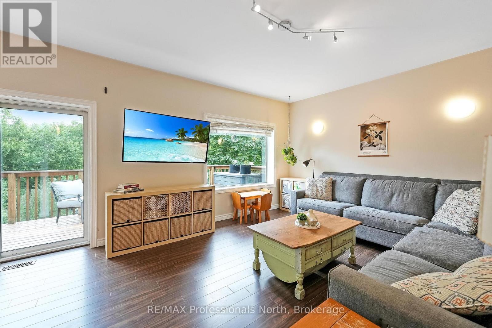 1071 Alton Lane, Minden Hills, Ontario  K0M 2K0 - Photo 4 - X12265001