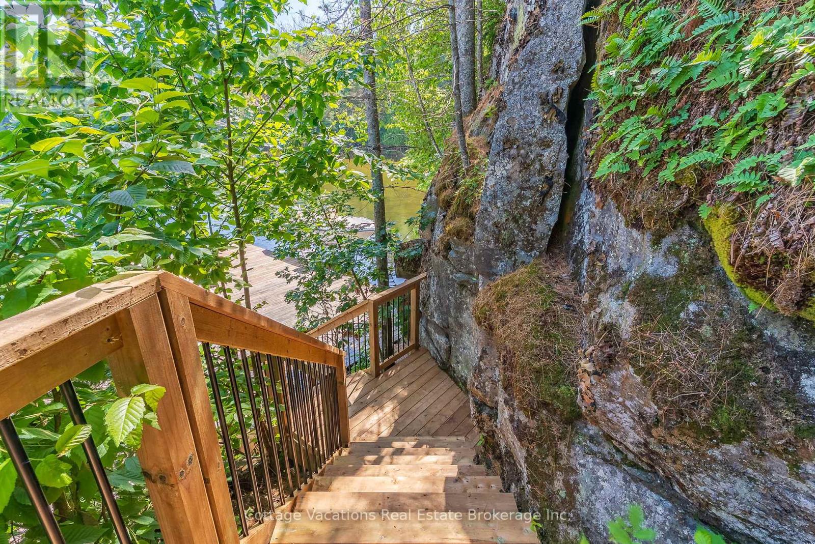 2 - 1053 Brackenrig Road, Muskoka Lakes, Ontario  P0B 1M0 - Photo 35 - X12265028