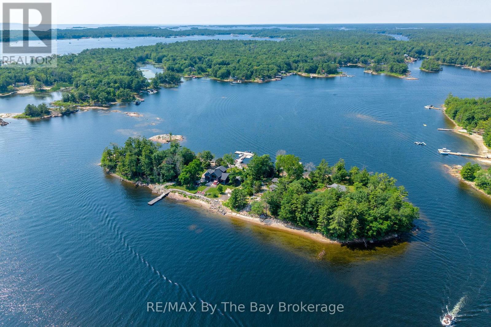 4 Island 800, Georgian Bay, Ontario  P0E 1E0 - Photo 5 - X12265205