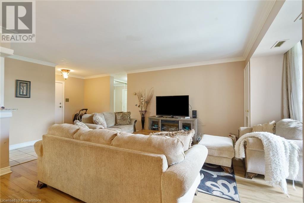 500 Greens Road Unit# 218, Hamilton, Ontario  L8E 3M6 - Photo 10 - 40748061