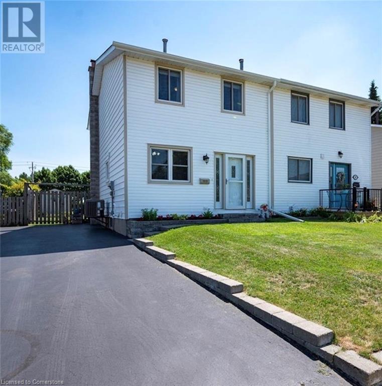 105 BLACKHORNE Drive, Kitchener, Ontario