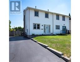 105 BLACKHORNE Drive, Kitchener, Ontario