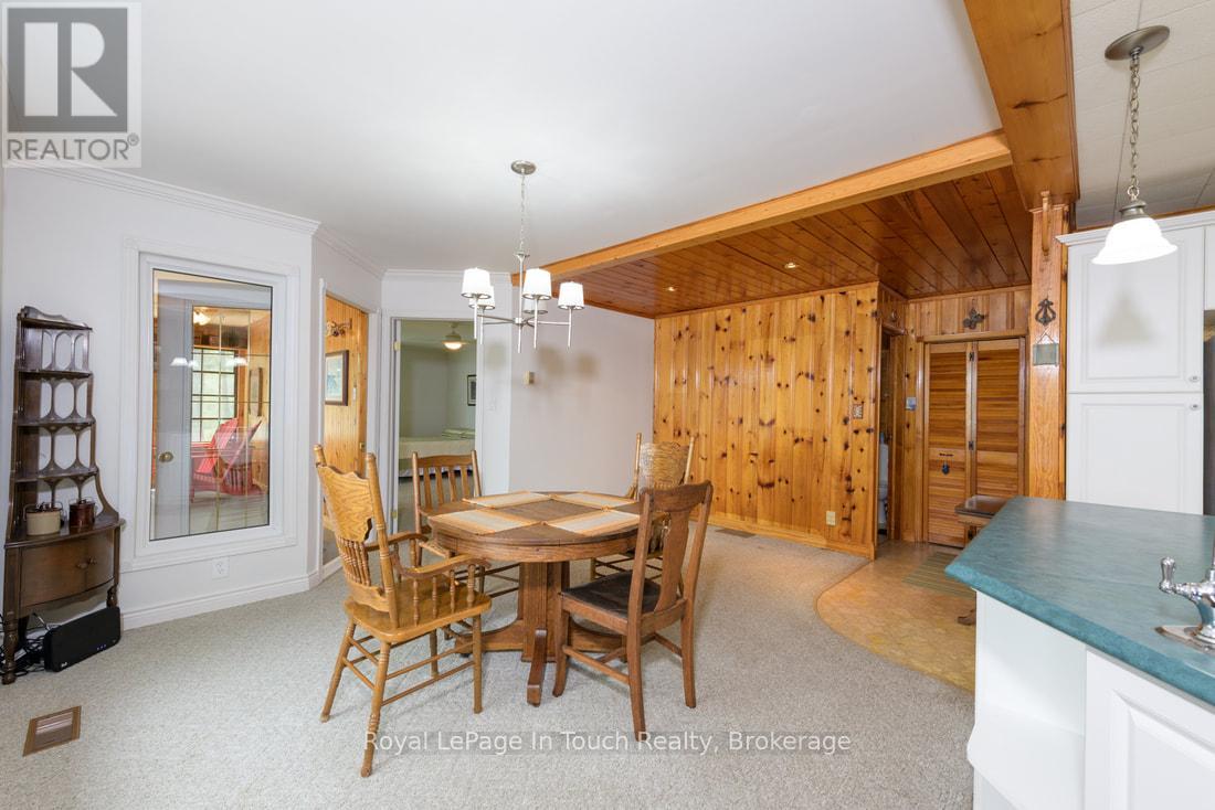 211 Pickerel Point Road, Georgian Bay, Ontario  L0K 1S0 - Photo 18 - X12265333