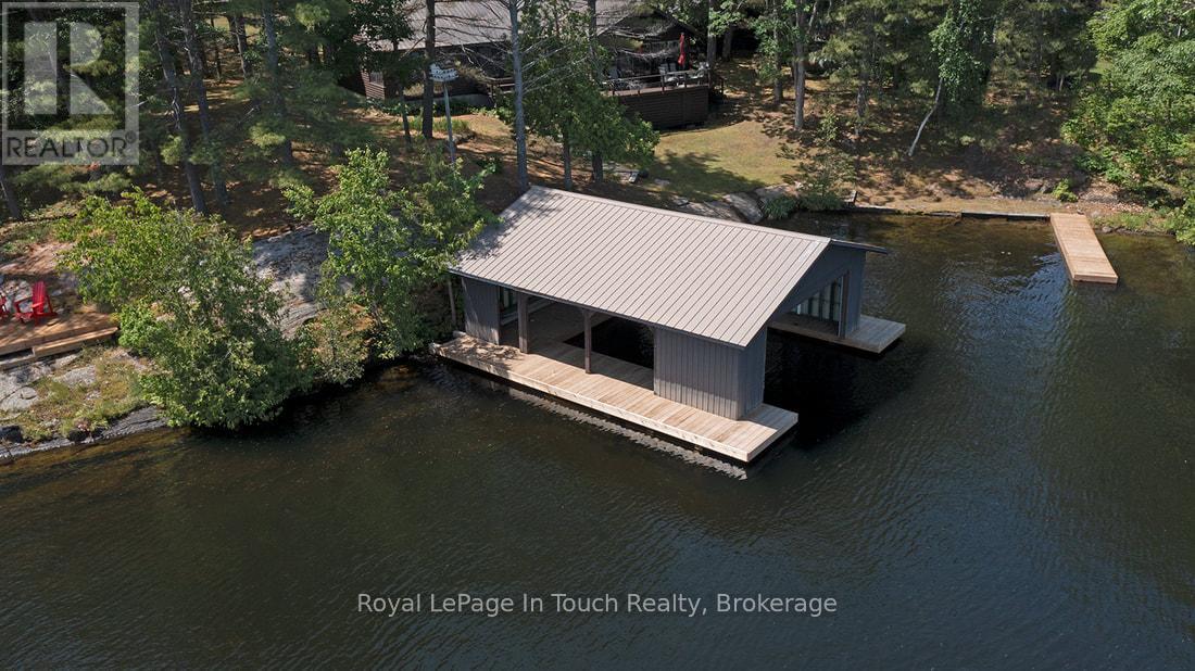 211 Pickerel Point Road, Georgian Bay, Ontario  L0K 1S0 - Photo 32 - X12265333