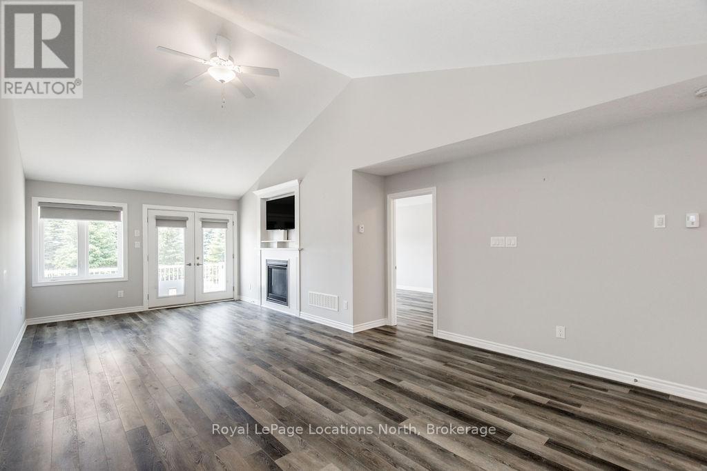 26 Ivy Crescent, Wasaga Beach, Ontario  L9Z 0H8 - Photo 7 - S12265425