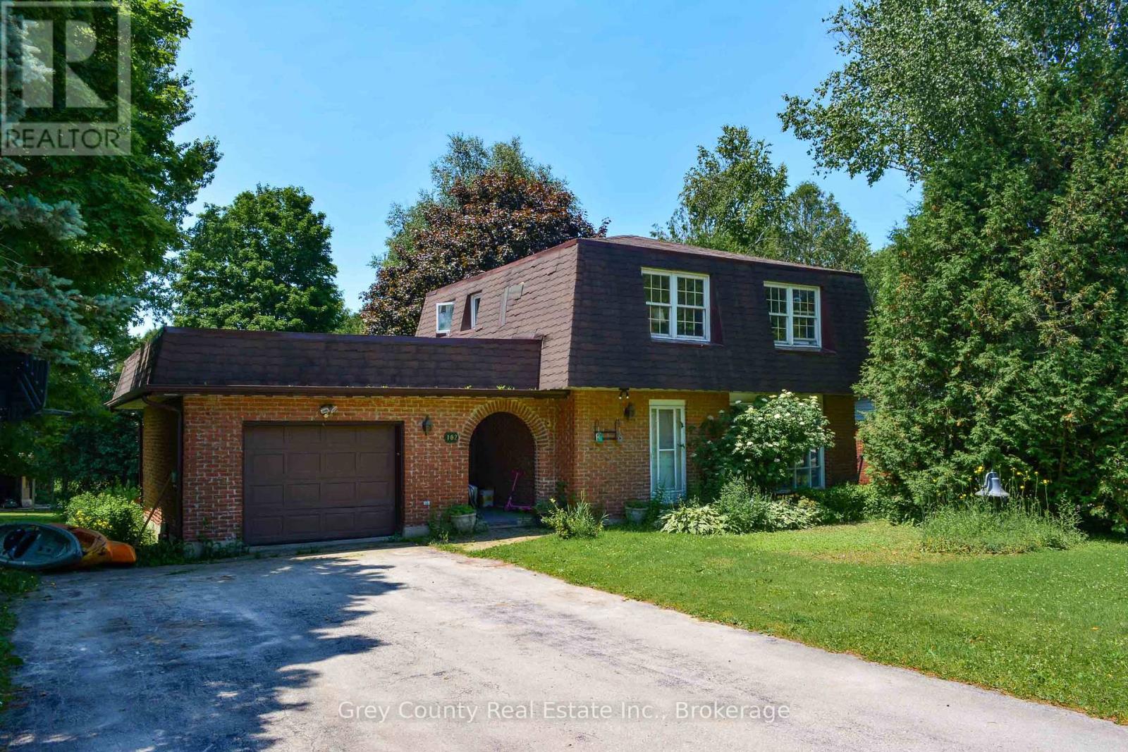 102 GLENWOOD PLACE, West Grey, Ontario