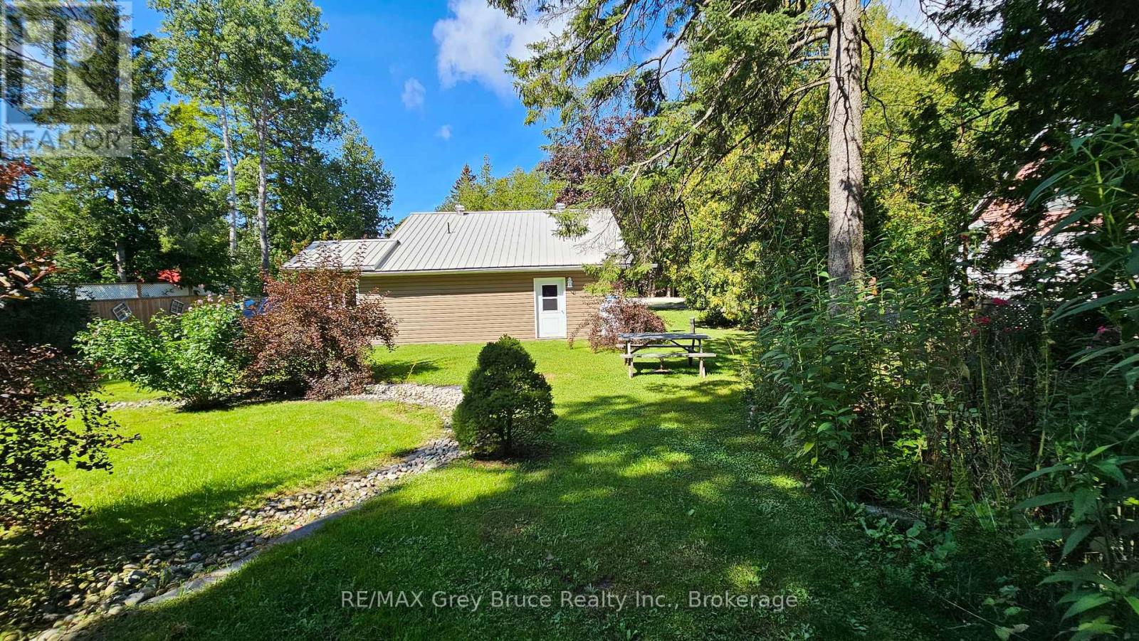 549 Stokes Bay Road, Northern Bruce Peninsula, Ontario  N0H 1W0 - Photo 2 - X12265741