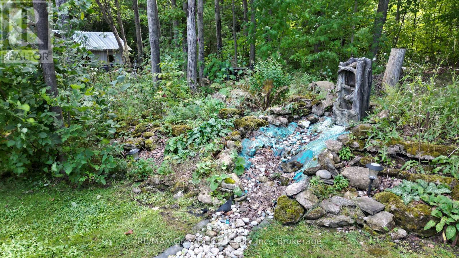 549 Stokes Bay Road, Northern Bruce Peninsula, Ontario  N0H 1W0 - Photo 22 - X12265741