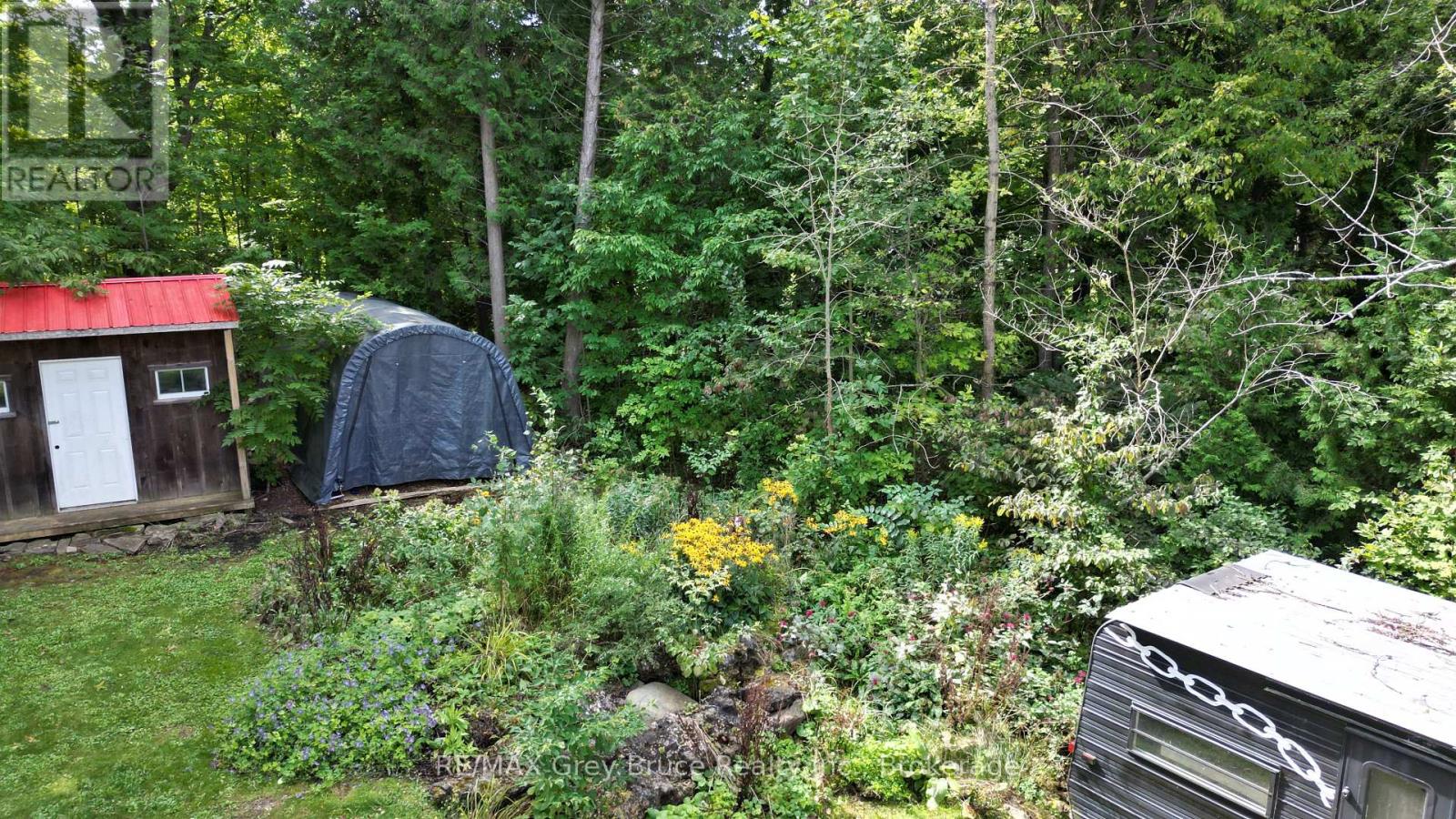 549 Stokes Bay Road, Northern Bruce Peninsula, Ontario  N0H 1W0 - Photo 26 - X12265741