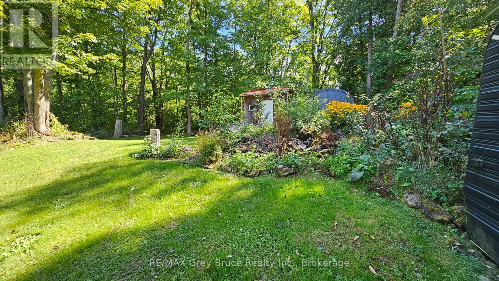 549 Stokes Bay Road, Northern Bruce Peninsula, Ontario  N0H 1W0 - Photo 3 - X12265741