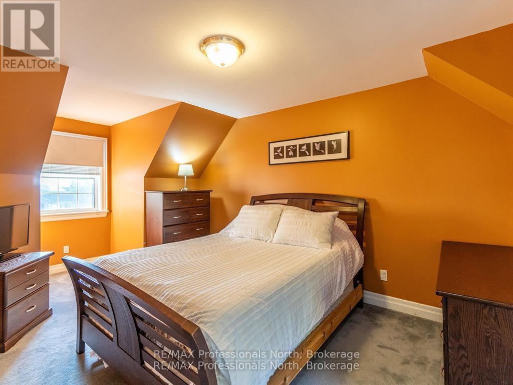 26 Coates Avenue, Bracebridge, Ontario  P1L 1Y5 - Photo 22 - X12265876