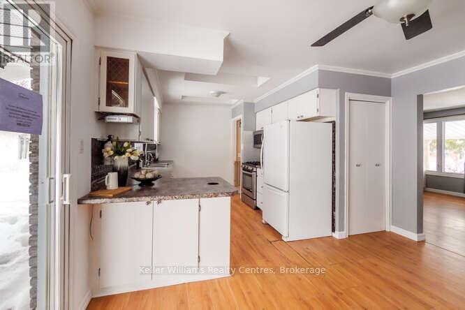 470 7th Street, Hanover, Ontario  N4N 2J4 - Photo 13 - X12265945