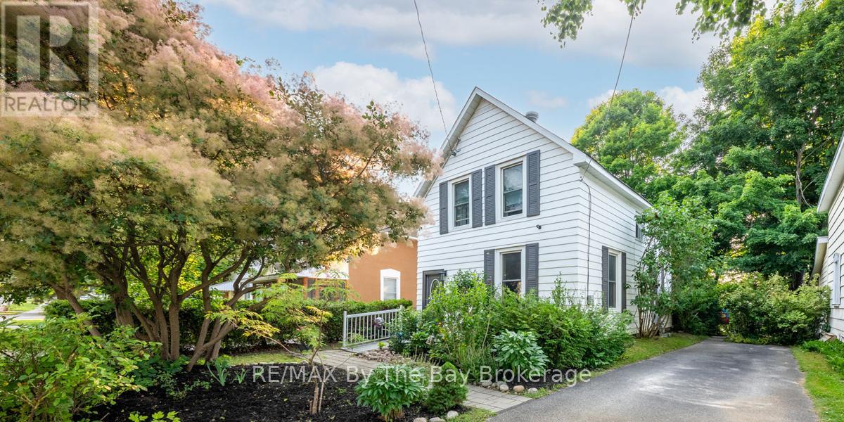 616 DOMINION AVENUE, Midland, Ontario