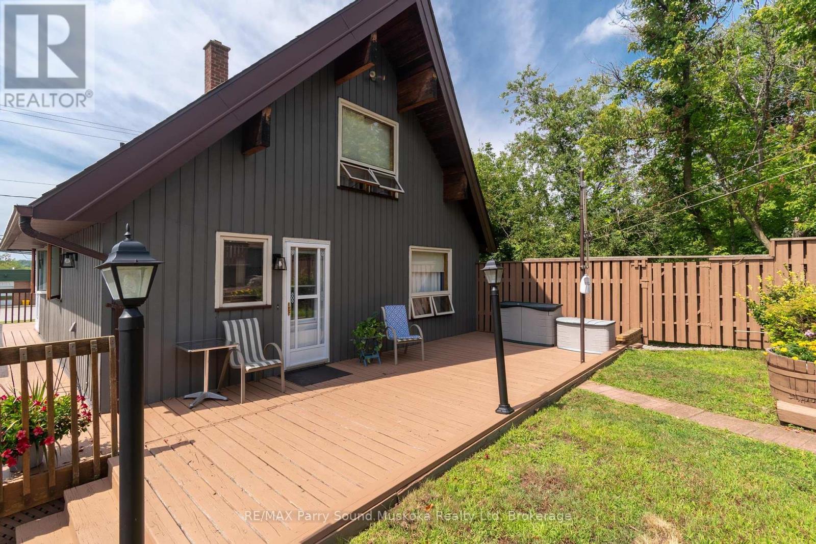 14 Emily Street, Parry Sound, Ontario  P2A 2P3 - Photo 28 - X12266064