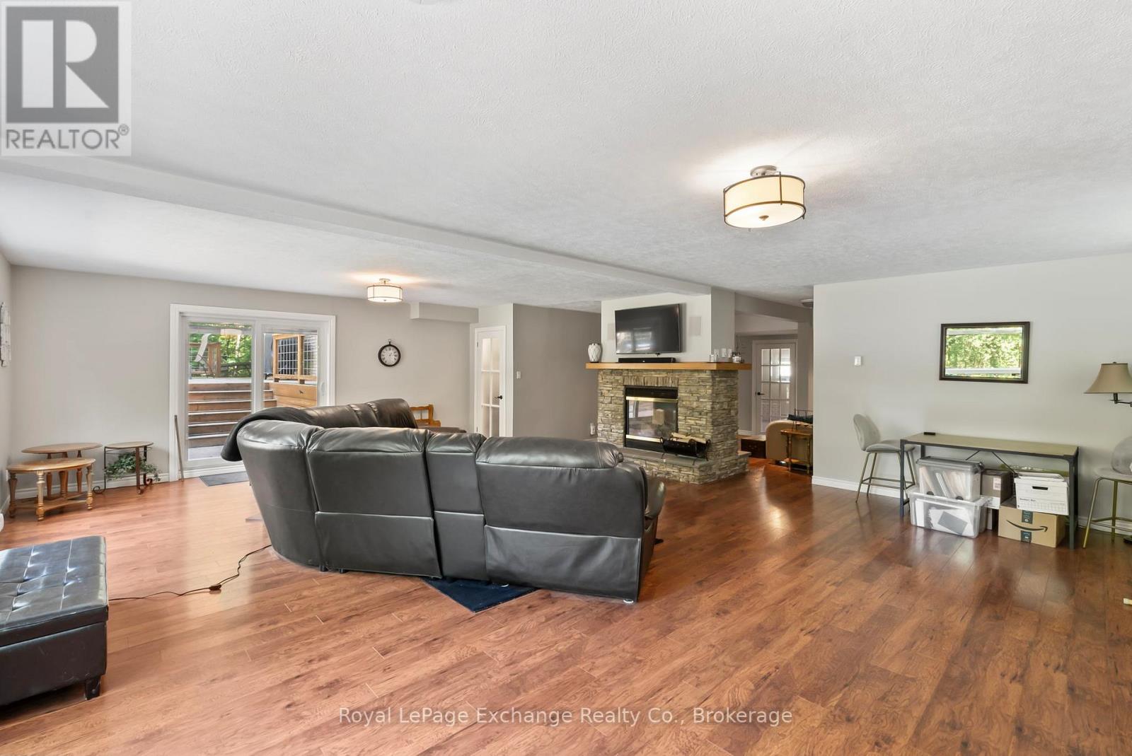 71 Upper Lorne Beach Road, Kincardine, Ontario  N0G 2T0 - Photo 20 - X12266083