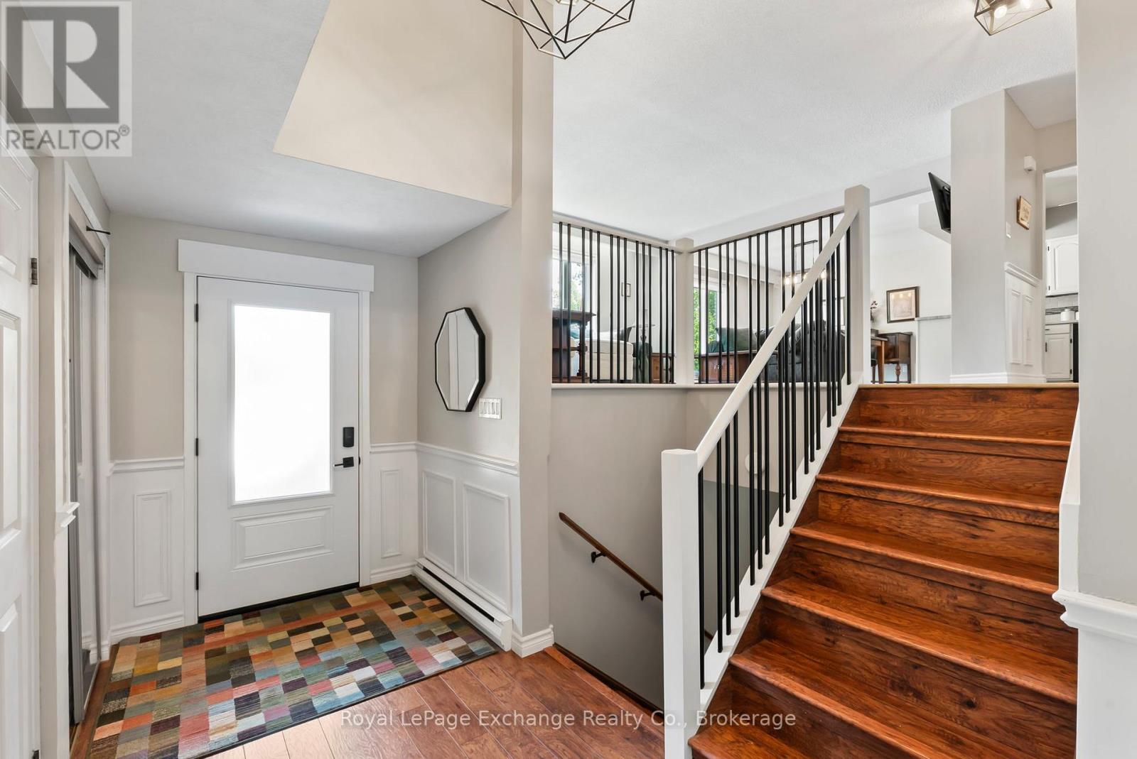71 Upper Lorne Beach Road, Kincardine, Ontario  N0G 2T0 - Photo 3 - X12266083