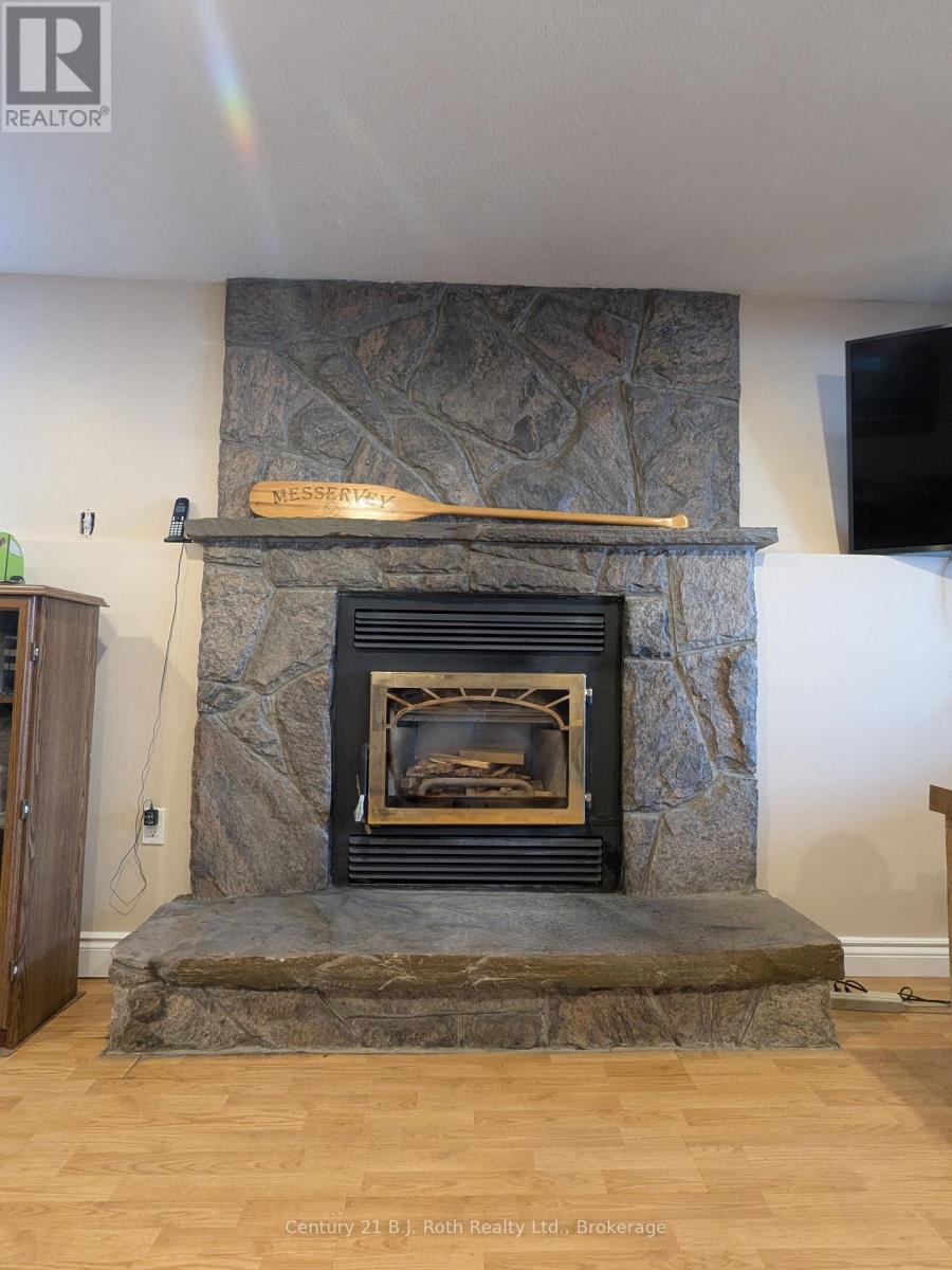 77 Holden Road, Magnetawan, Ontario  P0A 1P0 - Photo 29 - X12266253
