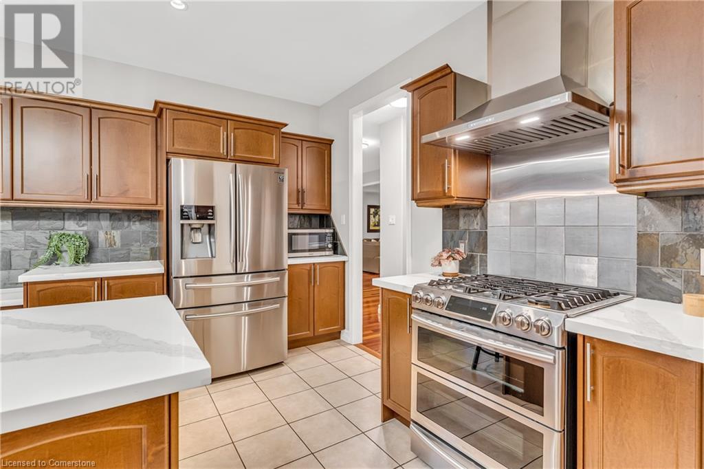 532 Woodfield Court, Kitchener, Ontario  N2P 2S8 - Photo 9 - 40748460