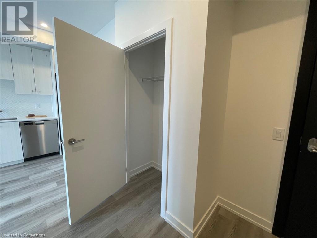 15 Wellington Street Unit# 2314, Kitchener, Ontario  N2G 0E4 - Photo 6 - 40748476