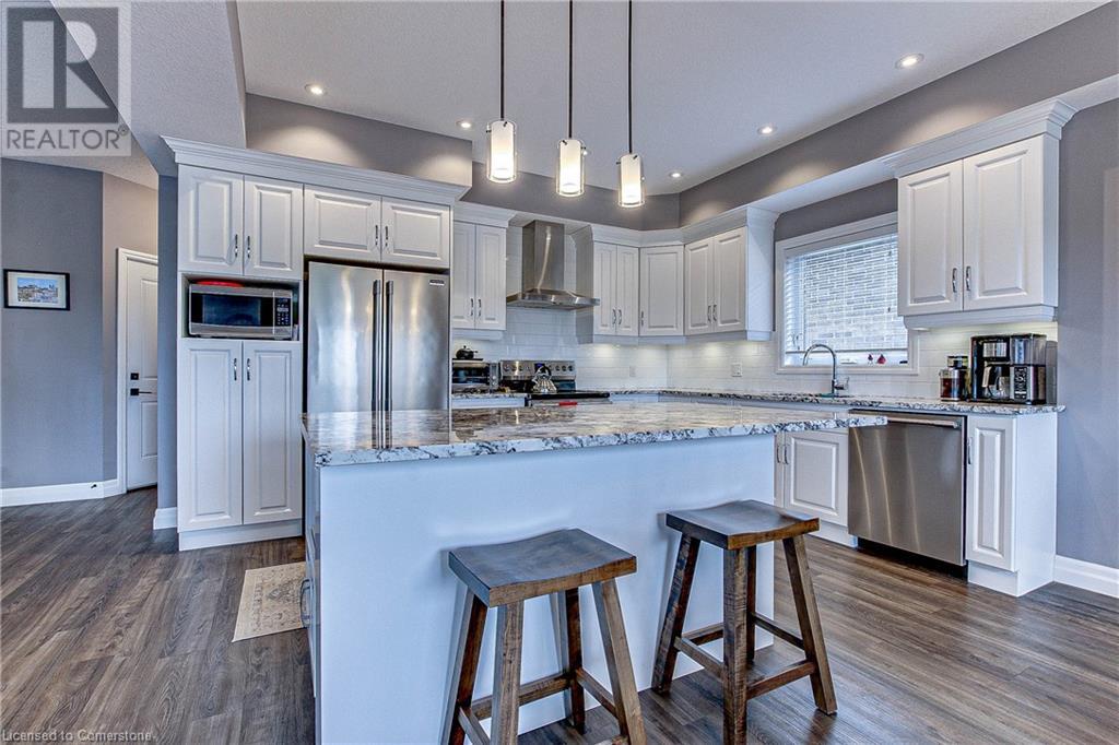 587 Hawthorne Place, Woodstock, Ontario  N4S 0E1 - Photo 11 - 40748480