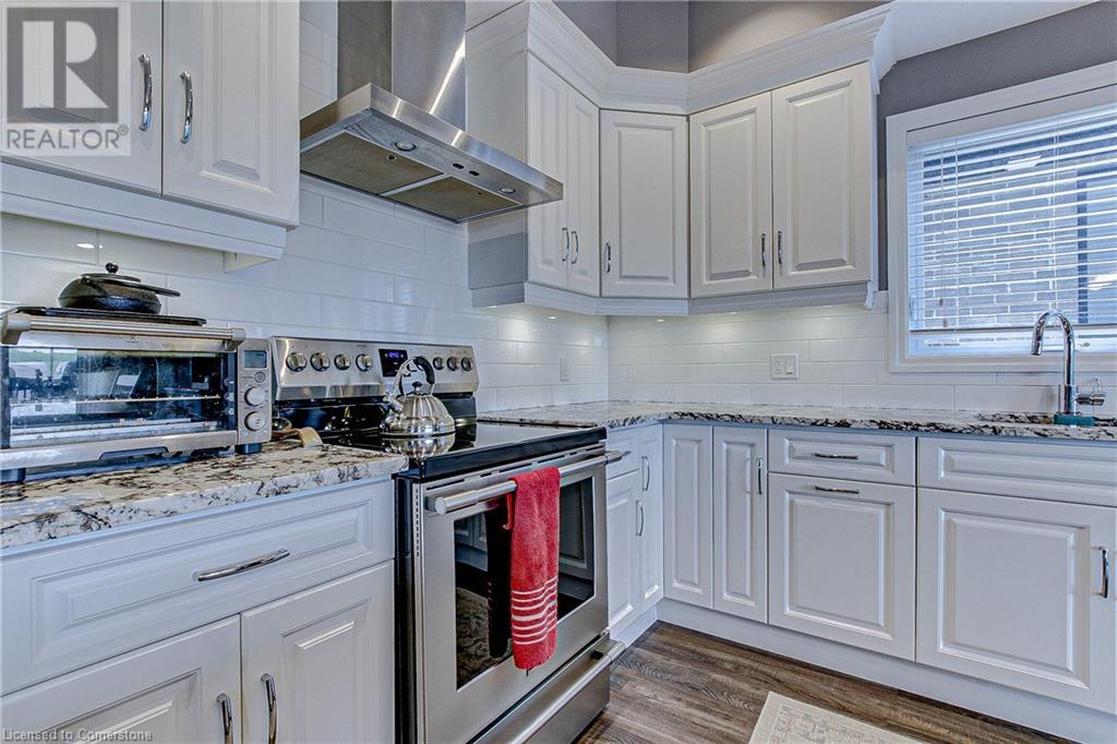 587 Hawthorne Place, Woodstock, Ontario  N4S 0E1 - Photo 13 - 40748480