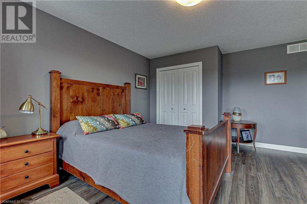 587 Hawthorne Place, Woodstock, Ontario  N4S 0E1 - Photo 24 - 40748480