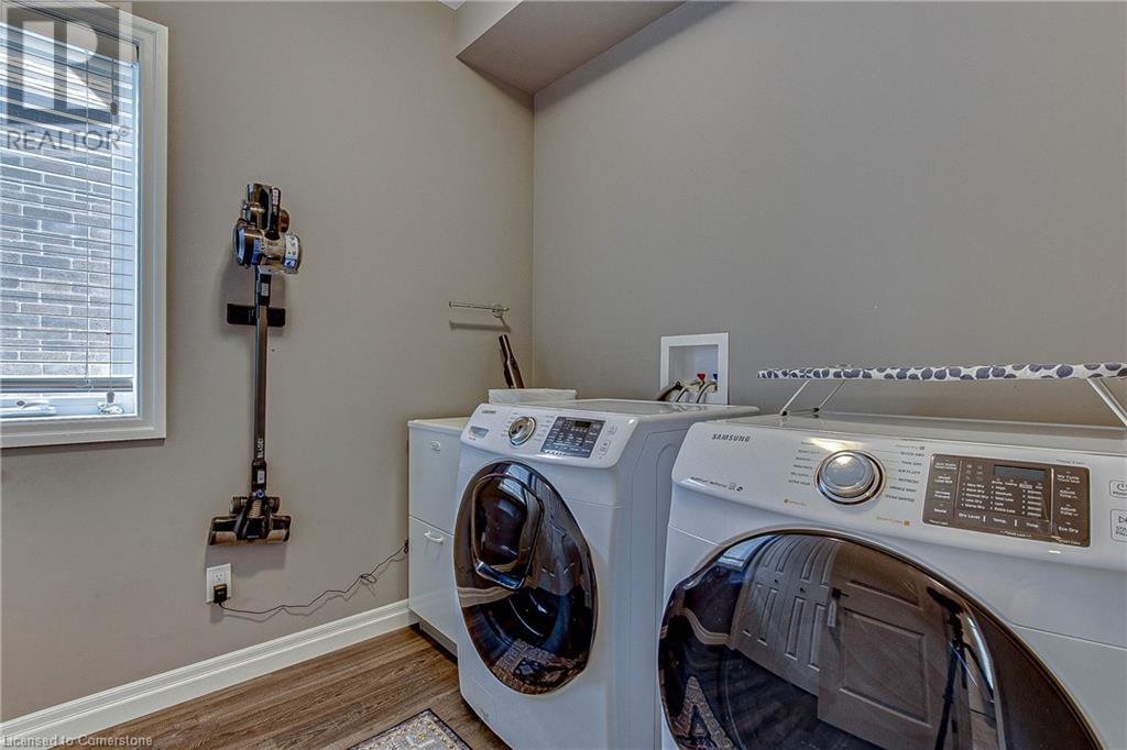 587 Hawthorne Place, Woodstock, Ontario  N4S 0E1 - Photo 8 - 40748480