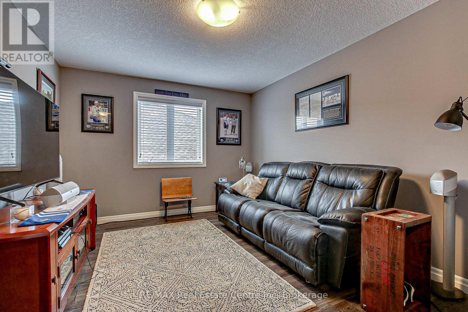 587 Hawthorne Place, Woodstock, Ontario  N4S 0E1 - Photo 19 - X12266452