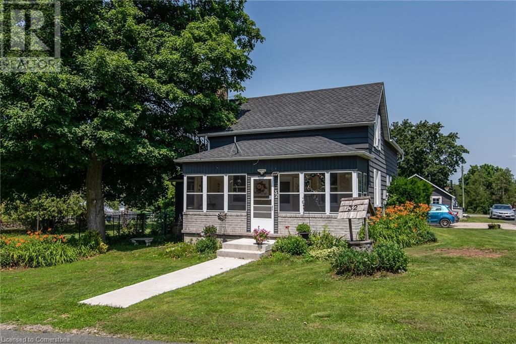 32 RIVER Street, Bloomingdale, Ontario