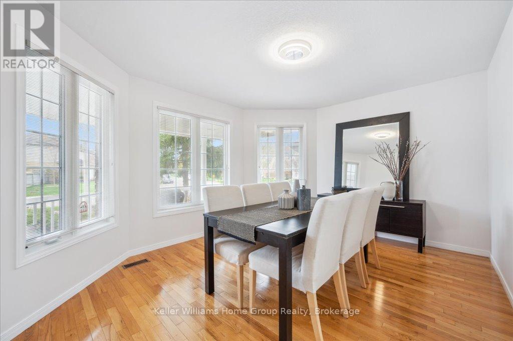 38 Oakridge Crescent, Guelph, Ontario  N1L 1J3 - Photo 15 - X12266645