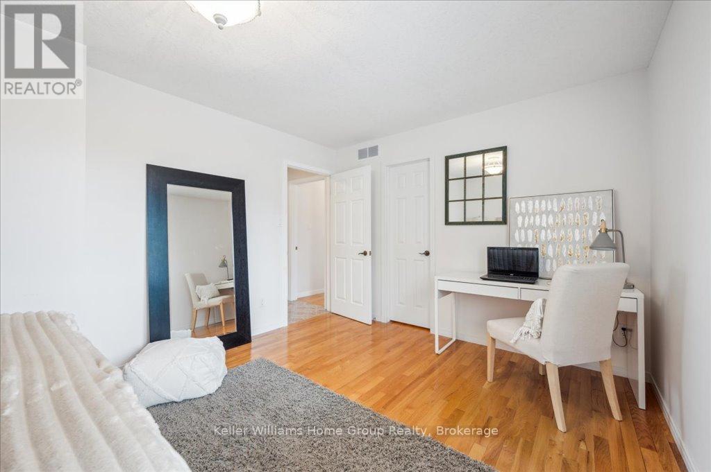 38 Oakridge Crescent, Guelph, Ontario  N1L 1J3 - Photo 17 - X12266645