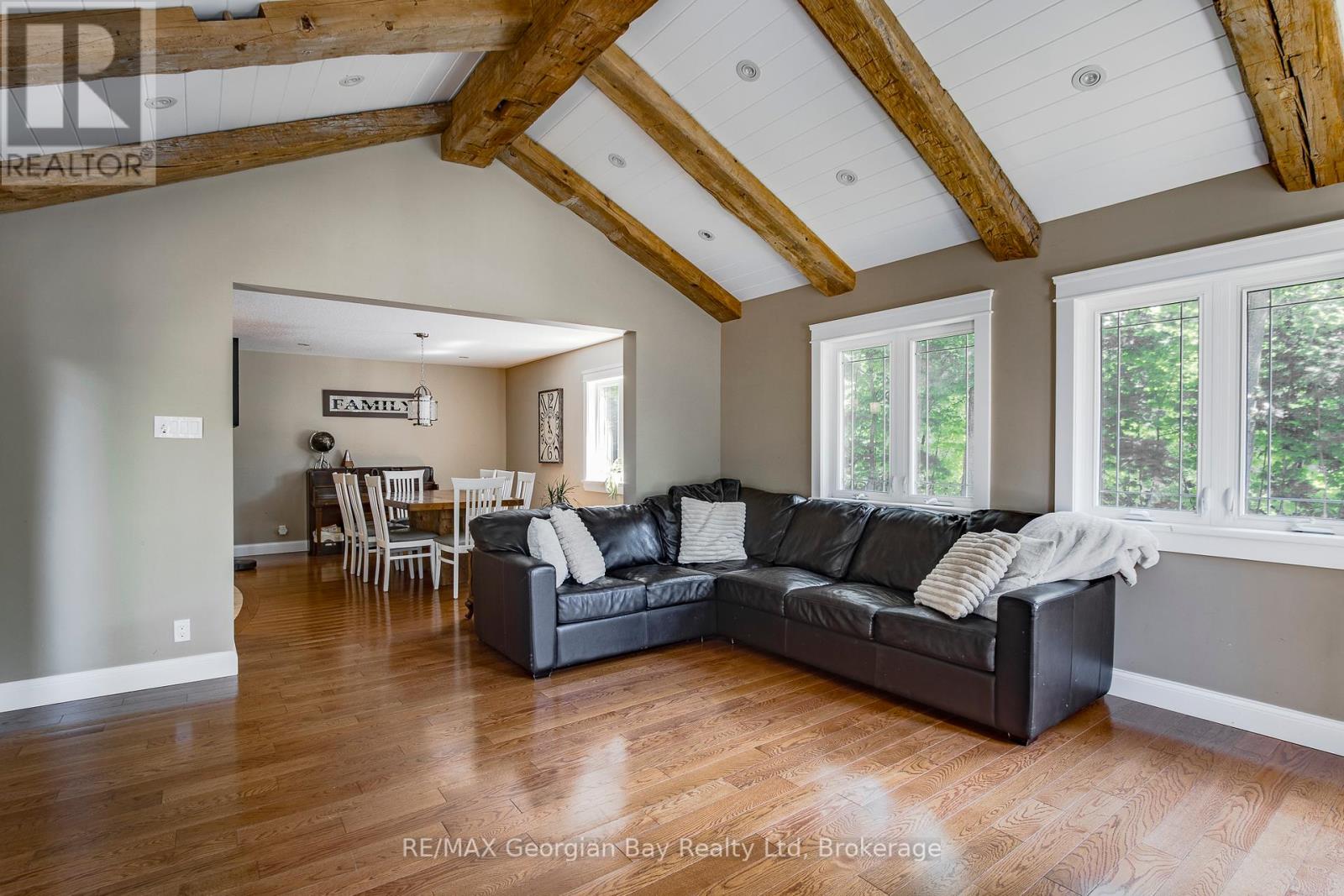 30 Brule Street, Penetanguishene, Ontario  L9M 1J1 - Photo 15 - S12266727