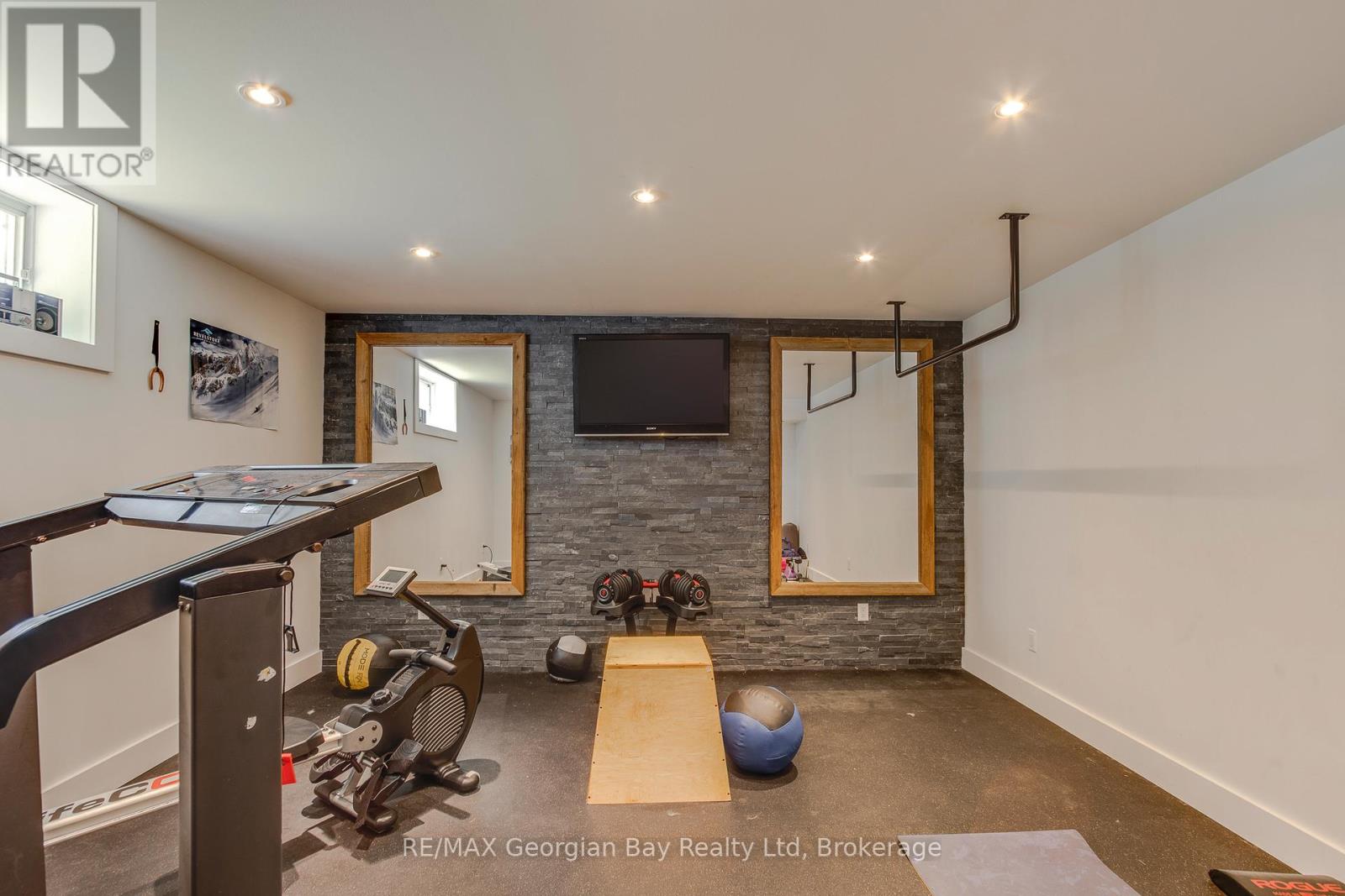 30 Brule Street, Penetanguishene, Ontario  L9M 1J1 - Photo 30 - S12266727