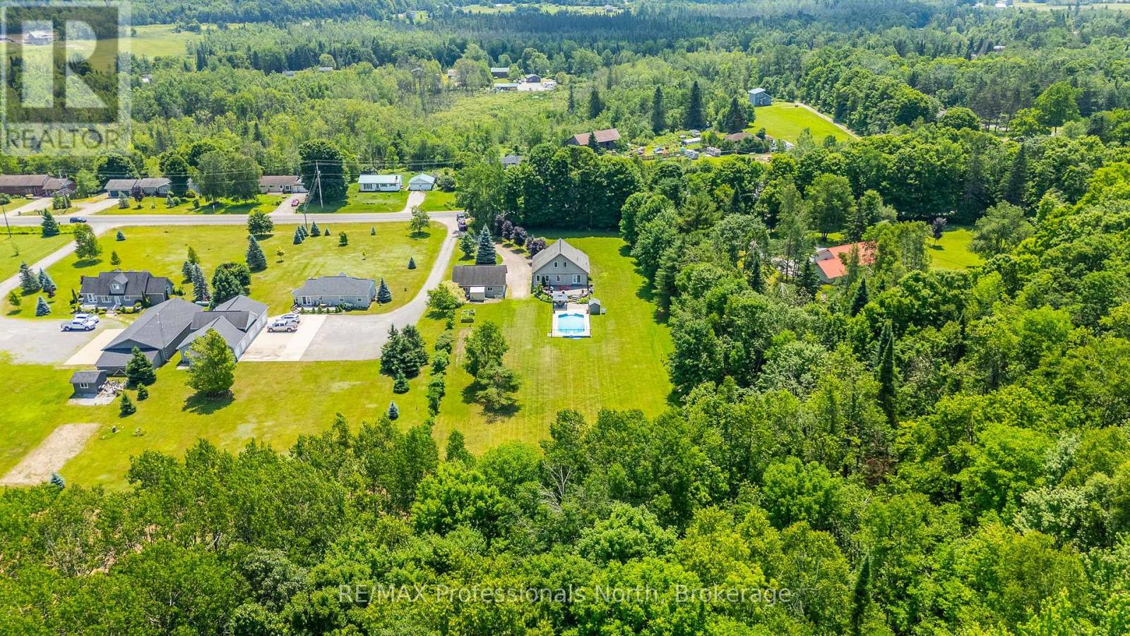 3981 Deep Bay Road, Minden Hills, Ontario  K0M 2K0 - Photo 48 - X12266739