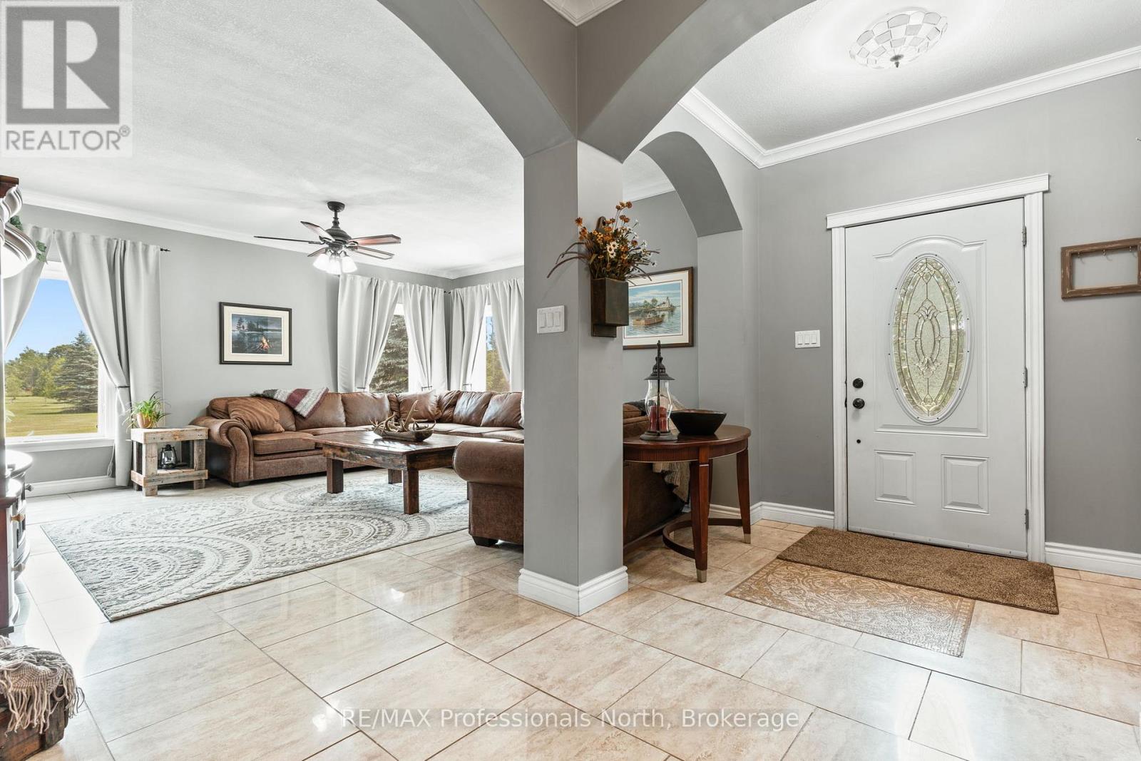 3981 Deep Bay Road, Minden Hills, Ontario  K0M 2K0 - Photo 5 - X12266739