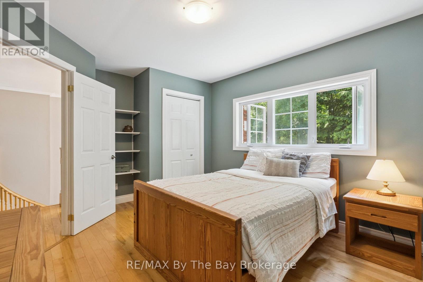 19 Gillespie Trail Se, Essa, Ontario  L3W 0V1 - Photo 20 - N12266899