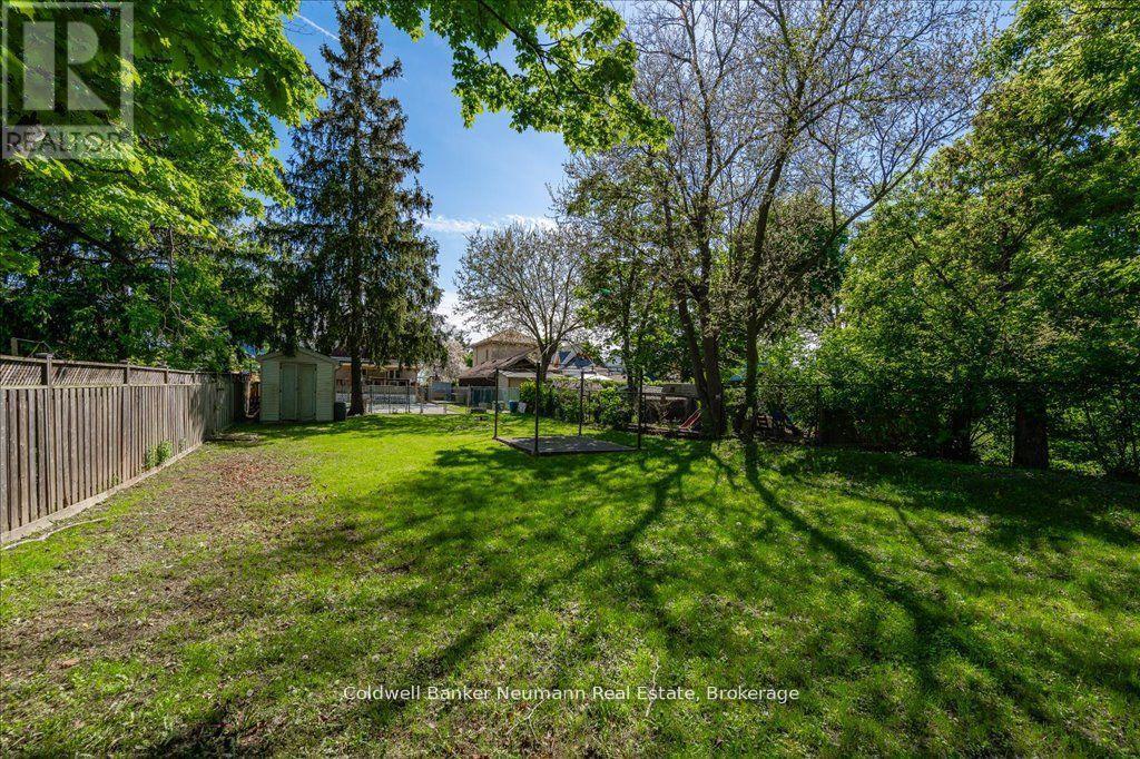 73 Terrace Hill Street, Brantford, Ontario  N3R 1G2 - Photo 29 - X12266802