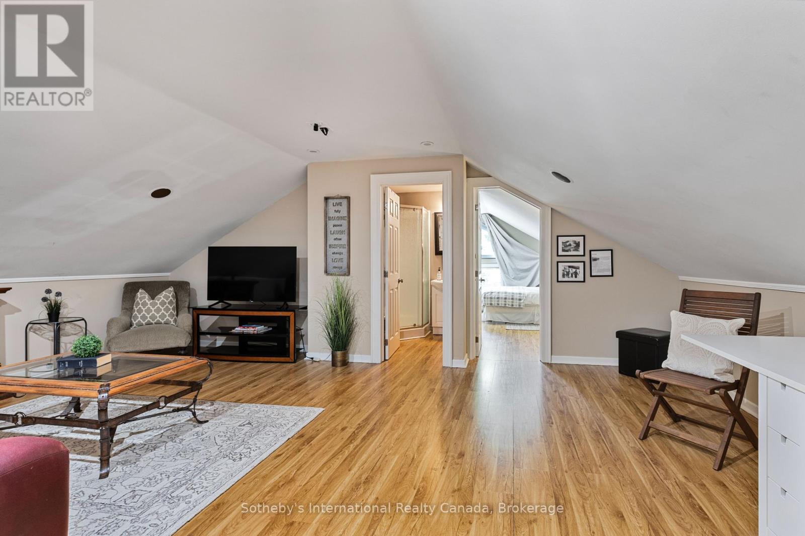 160 Grand Cypress Lane, Blue Mountains, Ontario  L9Y 0K8 - Photo 31 - X12266813