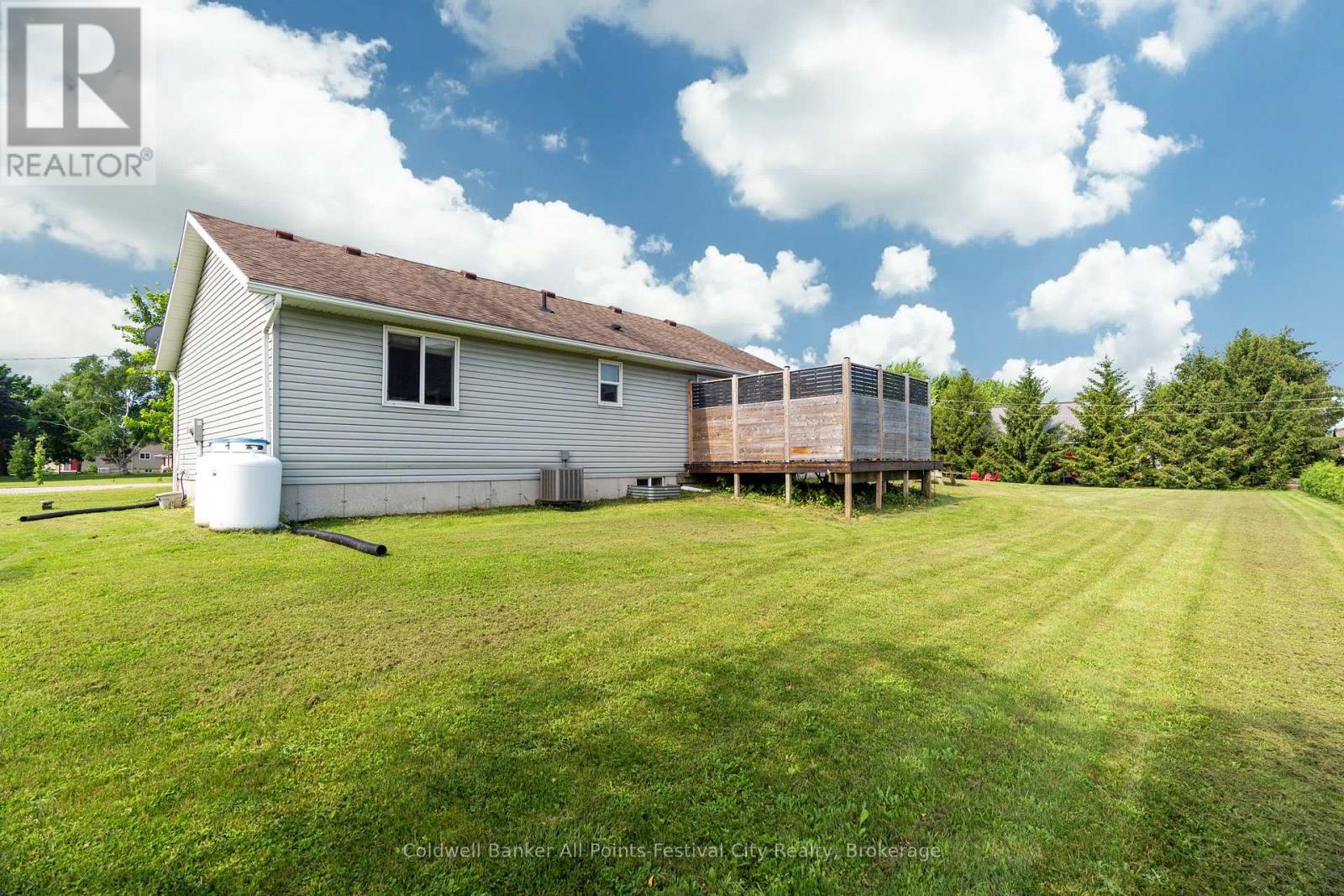 57 Market Street, Ashfield-Colborne-Wawanosh, Ontario  N7A 3X9 - Photo 35 - X12266870