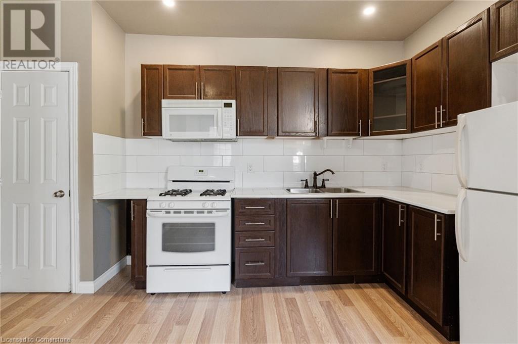23 Railway St, Hagersville, Ontario  N0A 1H0 - Photo 14 - 40747175