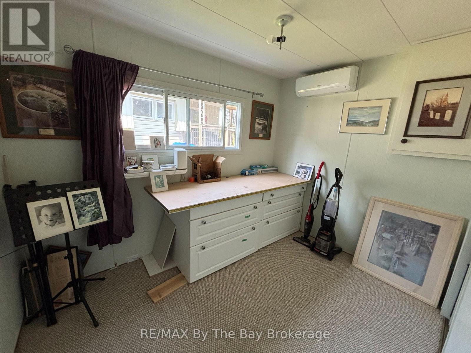 60 Flora Drive, Innisfil, Ontario  L9S 1R1 - Photo 11 - N12266983