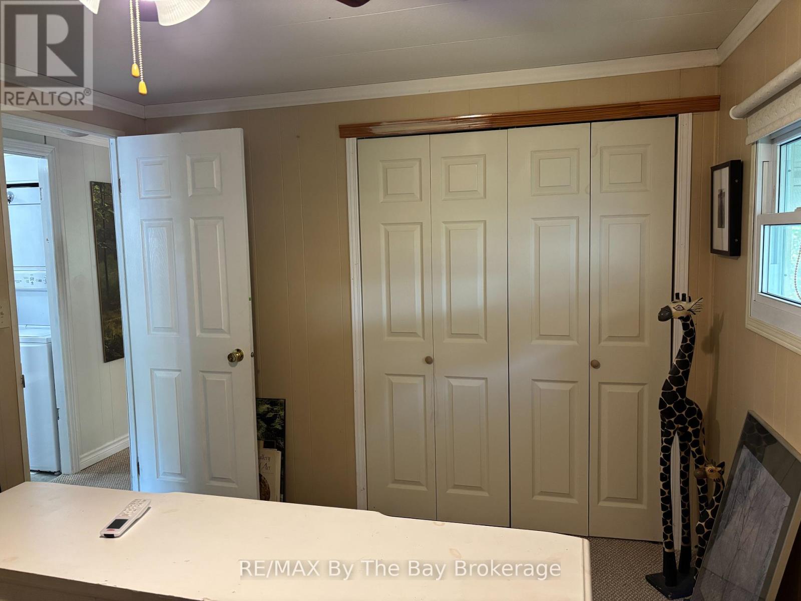 60 Flora Drive, Innisfil, Ontario  L9S 1R1 - Photo 16 - N12266983
