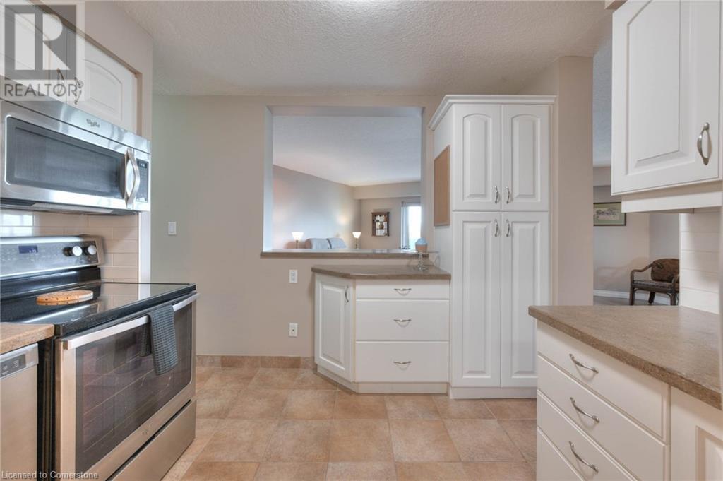 250 Glenridge Drive Unit# 606, Waterloo, Ontario  N2J 4H8 - Photo 9 - 40748347