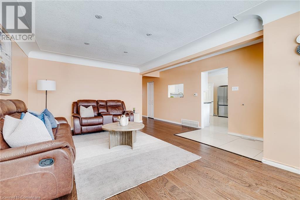 392 Fischer Hallman Road, Kitchener, Ontario  N2M 4Y1 - Photo 6 - 40747079
