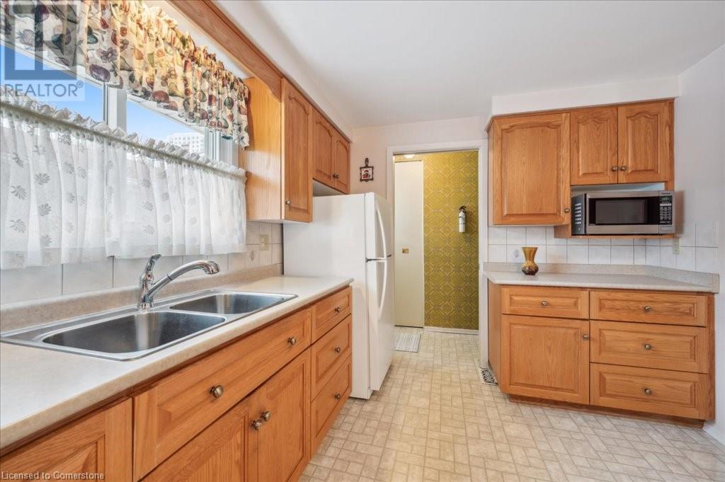 148 Pepperwood Crescent, Kitchener, Ontario  N2A 2R3 - Photo 18 - 40742289