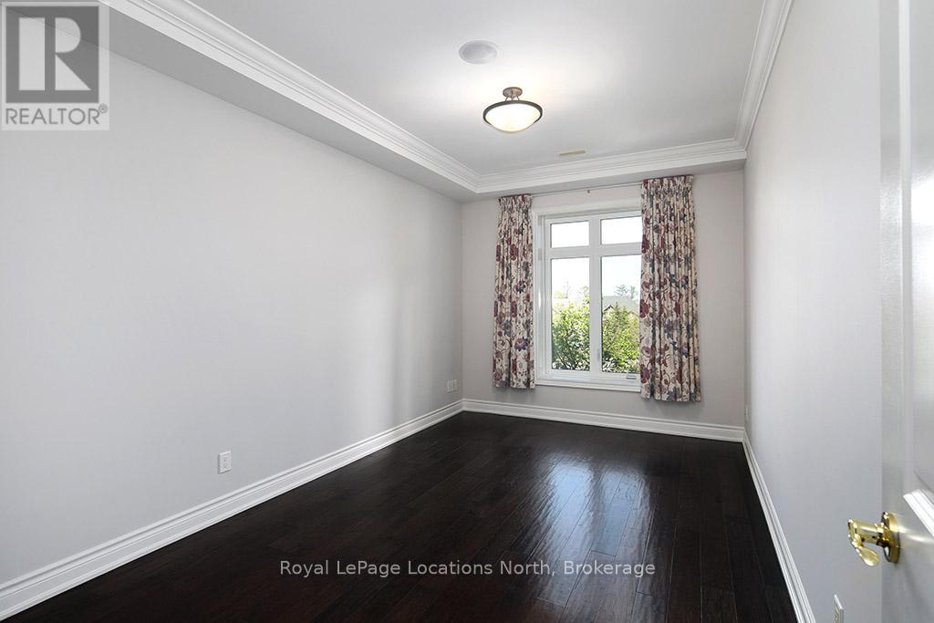 203 - 25 Beaver Street S, Blue Mountains, Ontario  N0H 2P0 - Photo 20 - X12266971