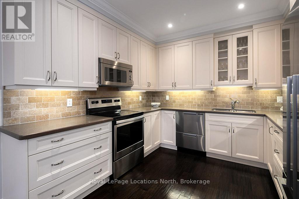 203 - 25 Beaver Street S, Blue Mountains, Ontario  N0H 2P0 - Photo 8 - X12266971