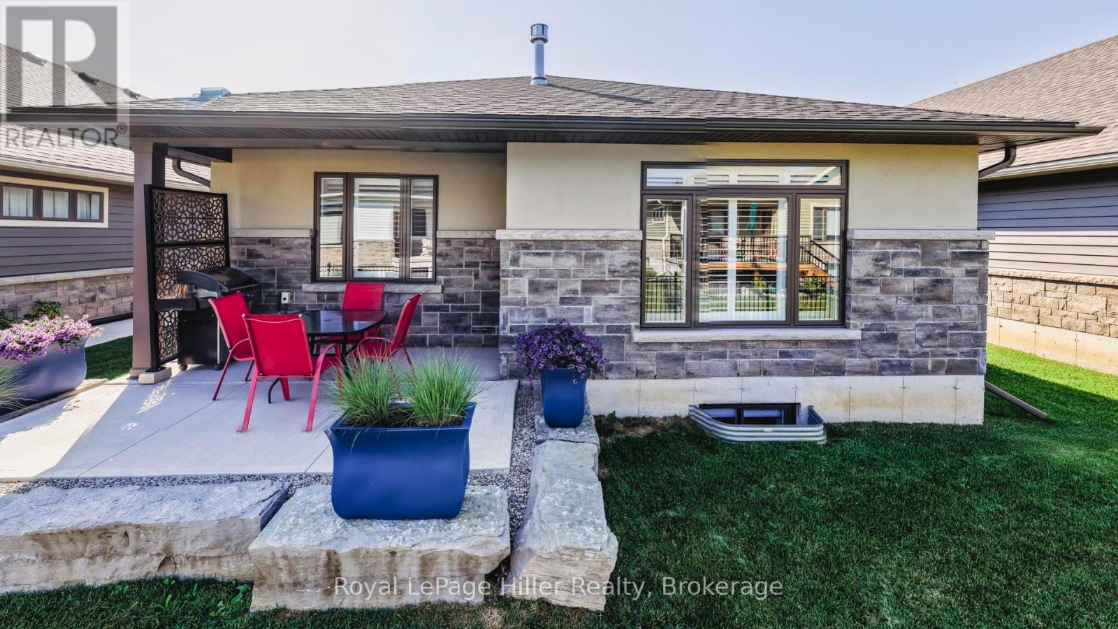 3 - 24 Upper Thames Lane, West Perth, Ontario  N0K 1N0 - Photo 5 - X12267030