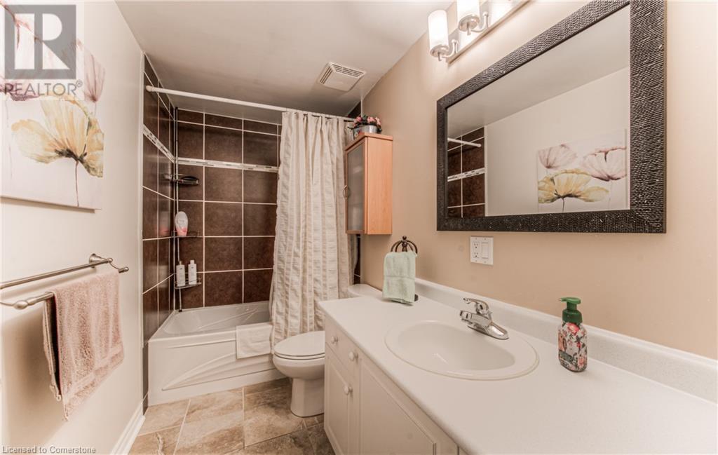 42 Green Valley Drive Unit# 79, Kitchener, Ontario  N2P 2J8 - Photo 16 - 40748583